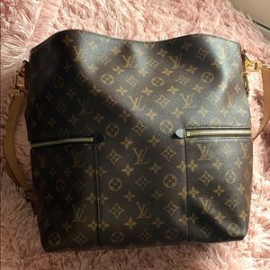 100% authentic Louis Vuitton Melie Handbag